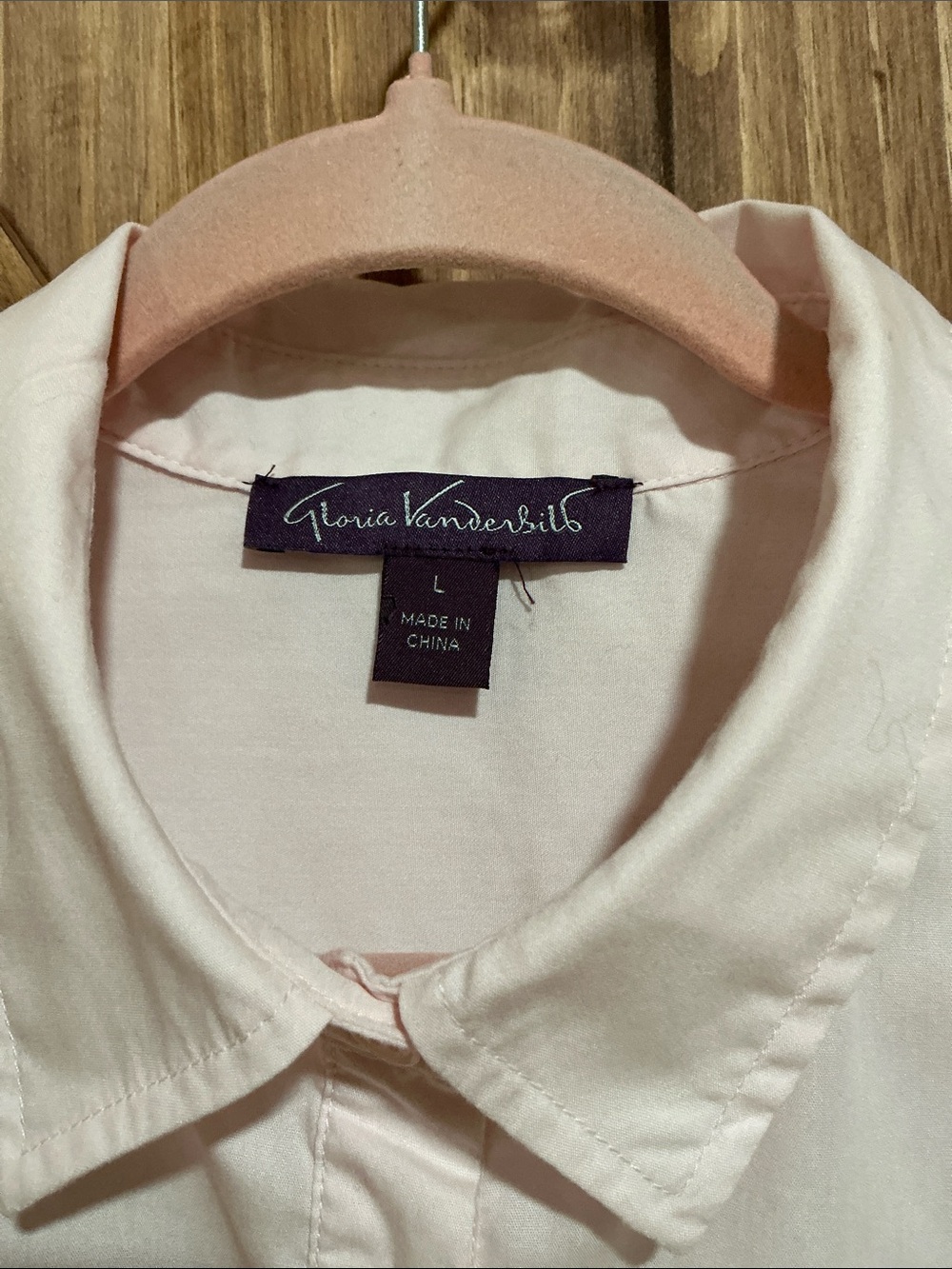 Gloria Vanderbilt Light Pink Button-Placket Long Sleeve Shirt - Picture 2 of 6